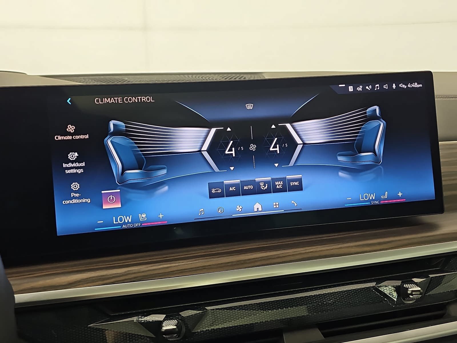 Used 2025 BMW X5 sDrive40i w/ Premium Package RWD image 24