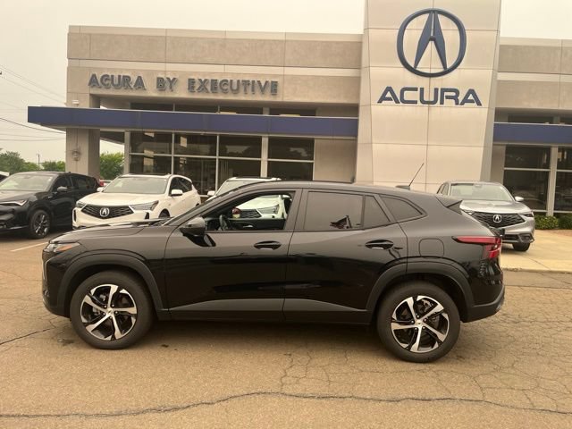 Used 2024 Chevrolet Trax RS w/ Driver Confidence Package FWD image 38