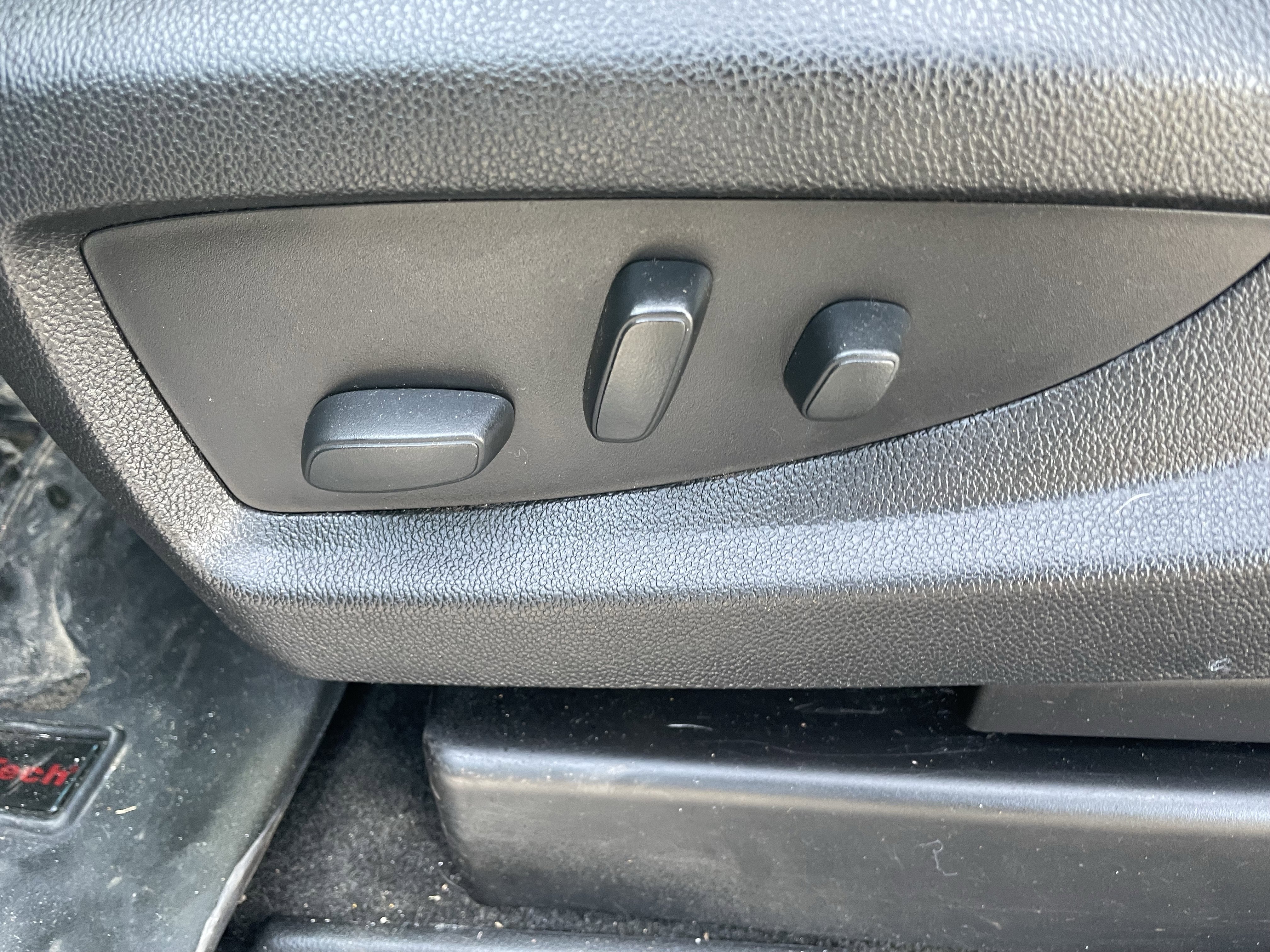 Used 2017 GMC Sierra 1500 SLT w/ SLT Premium Package image 14