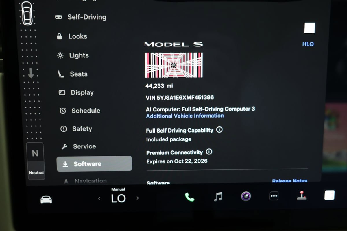Used 2021 Tesla Model S Plaid AWD/4WD image 12
