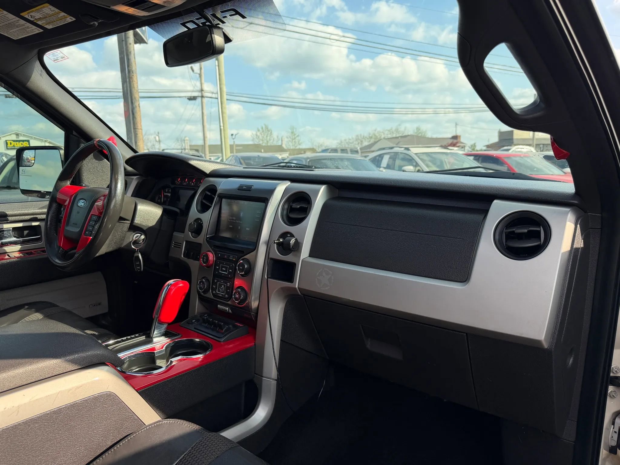 Used 2013 Ford F150 Raptor w/ Luxury Equipment Group AWD/4WD image 16