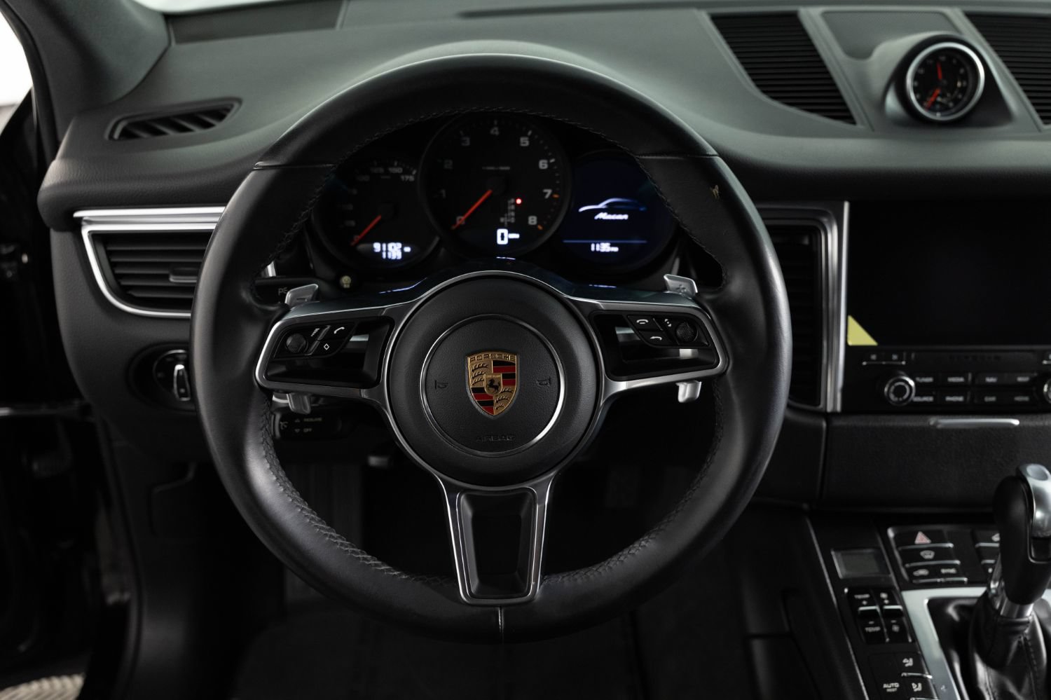 Used 2017 Porsche Macan AWD/4WD image 29