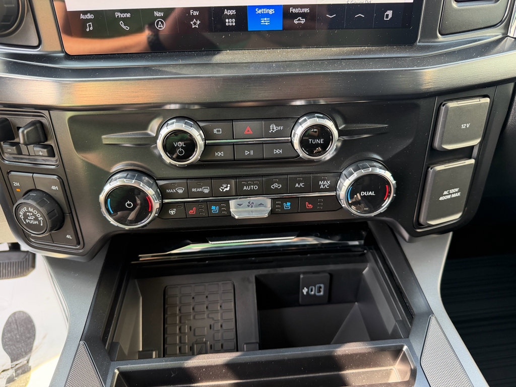 New 2026 Ford F350 Lariat w/ Tremor Off-Road Package AWD/4WD image 12