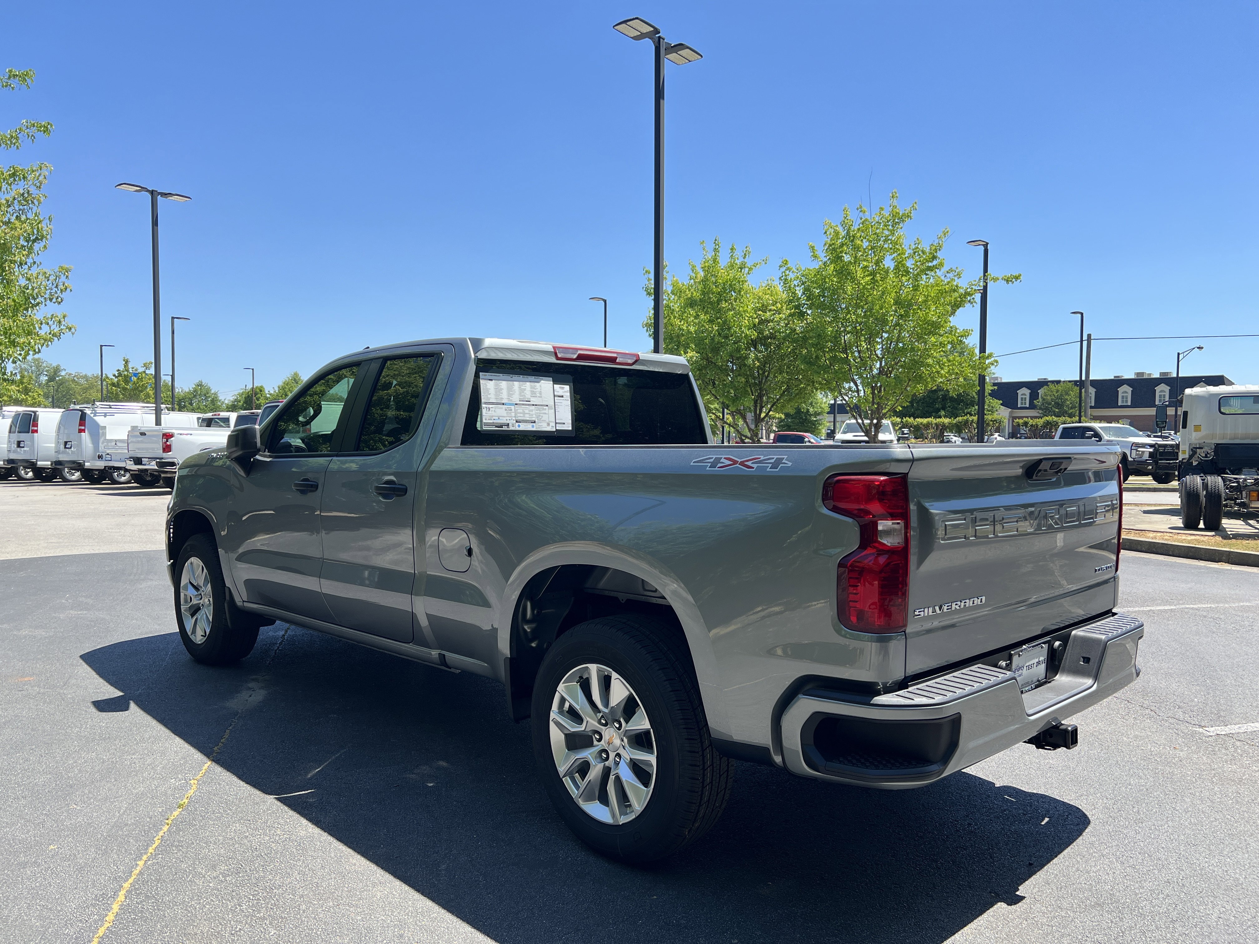 New 2026 Chevrolet Silverado 1500 Custom AWD/4WD image 7