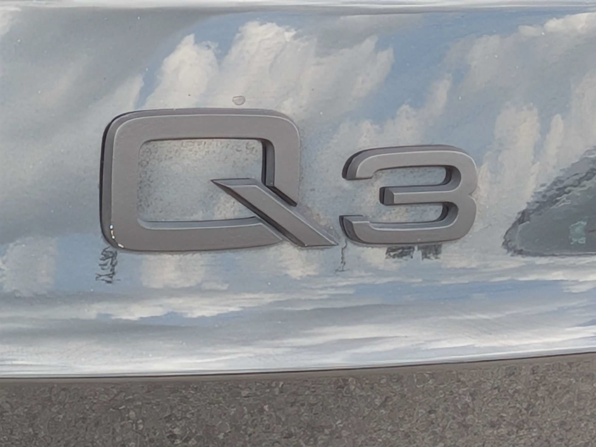 Used 2020 Audi Q3 2.0T Premium w/ Convenience Package AWD/4WD image 14