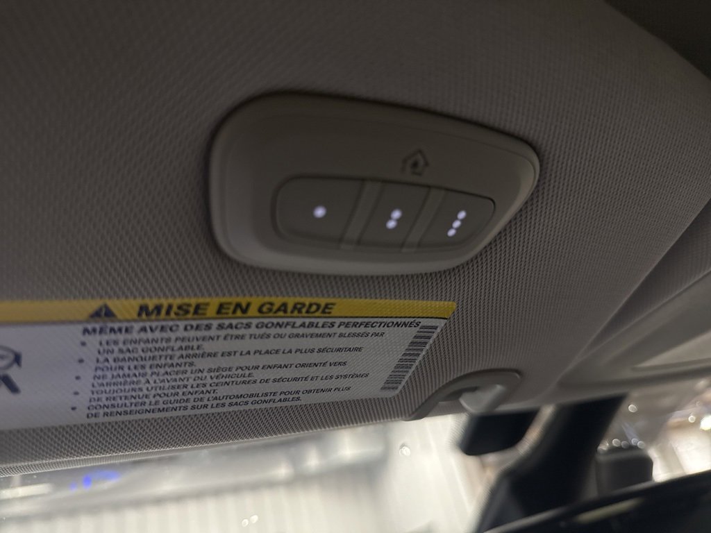 Used 2020 Chrysler Pacifica Touring-L Plus image 24