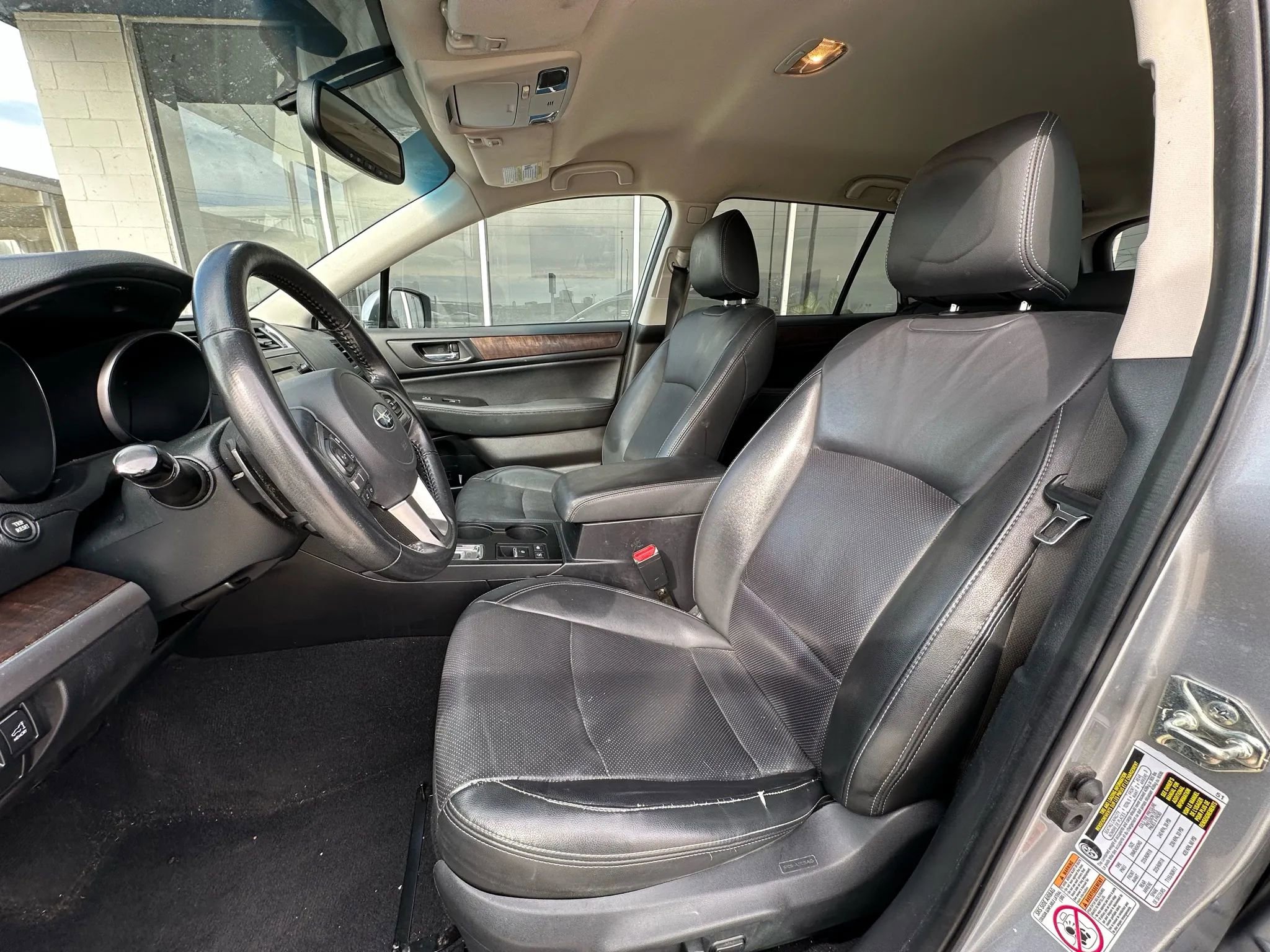 Used 2015 Subaru Outback 2.5i Limited image 13