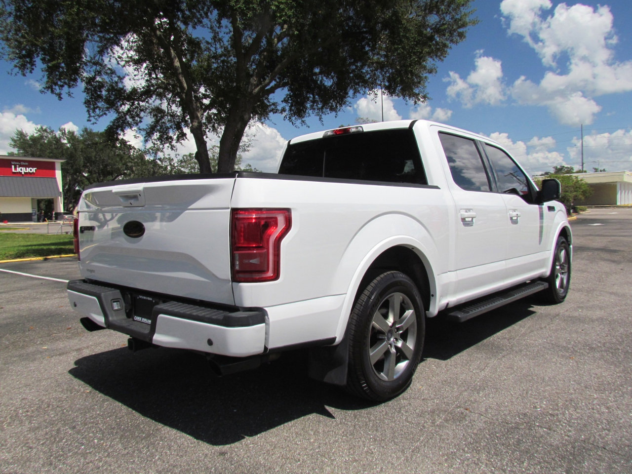 Used 2017 Ford F150 Lariat image 9