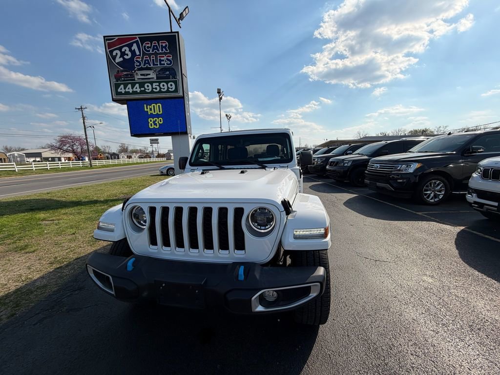 Used 2023 Jeep Wrangler Unlimited Sahara w/ Cold Weather Group image 8