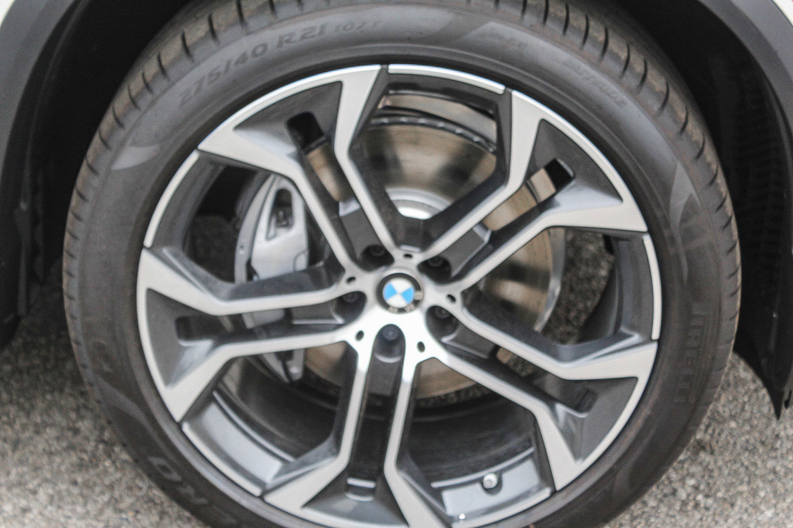 New 2026 BMW X5 xDrive40i w/ Premium Package image 10