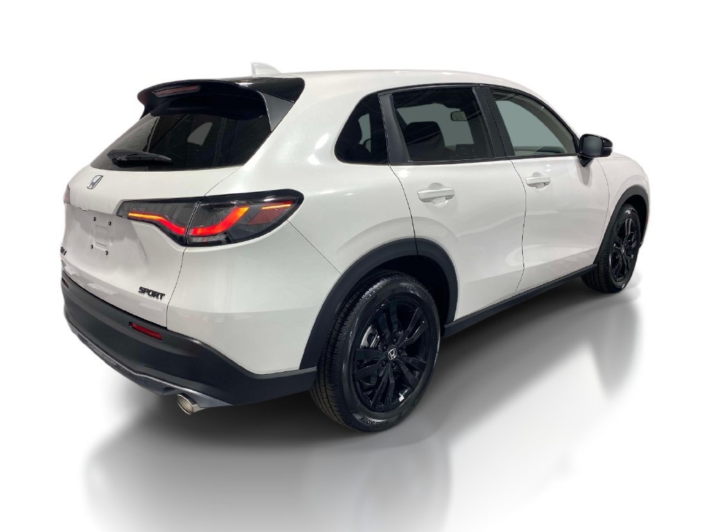 New 2026 Honda HR-V Sport image 4