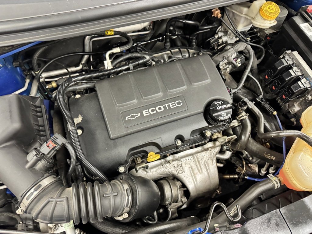 Used 2017 Chevrolet Sonic LT w/ Convenience Package image 30