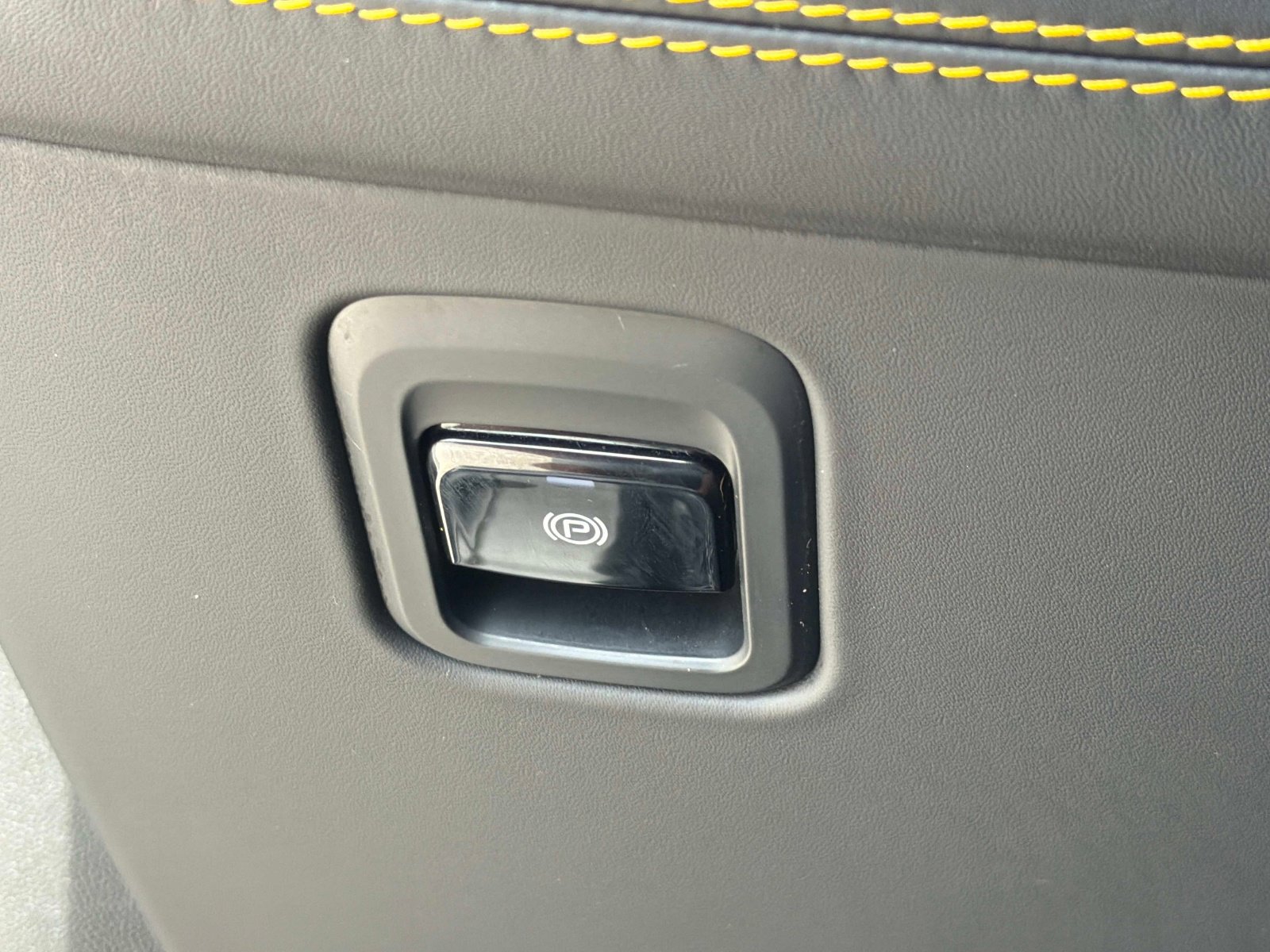 Used 2023 Maserati Grecale Modena image 52