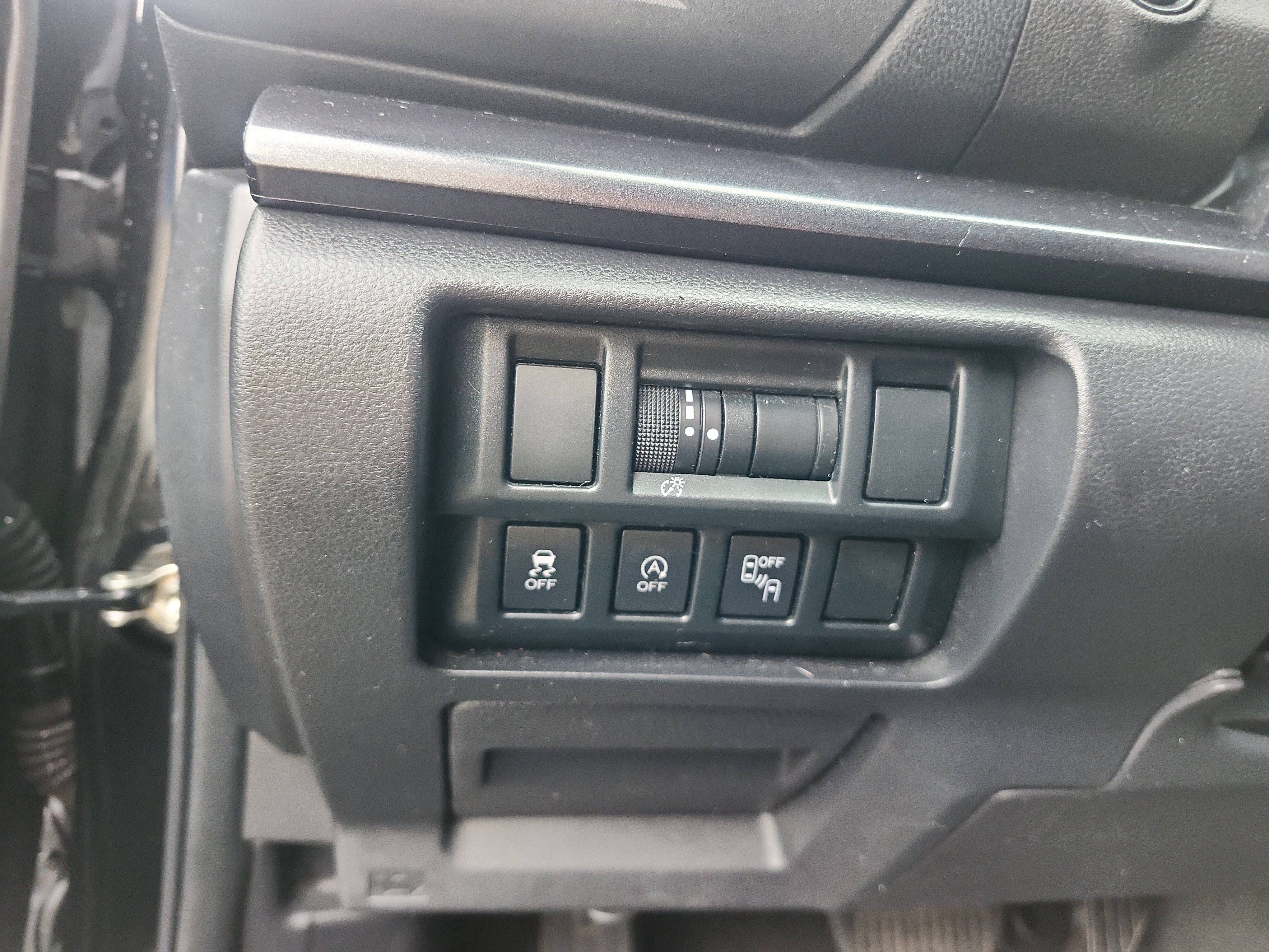 Used 2021 Subaru Crosstrek 2.5i Sport w/ Moonroof Package AWD/4WD image 16