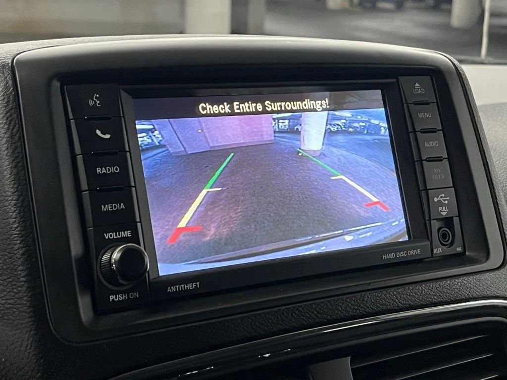 Used 2020 Dodge Grand Caravan SE w/ Rear Park Assist Package image 23