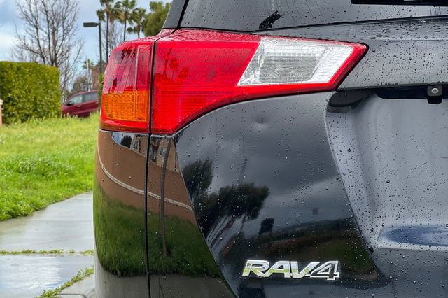 Used 2015 Toyota RAV4 Limited w/ Technology Package image 32