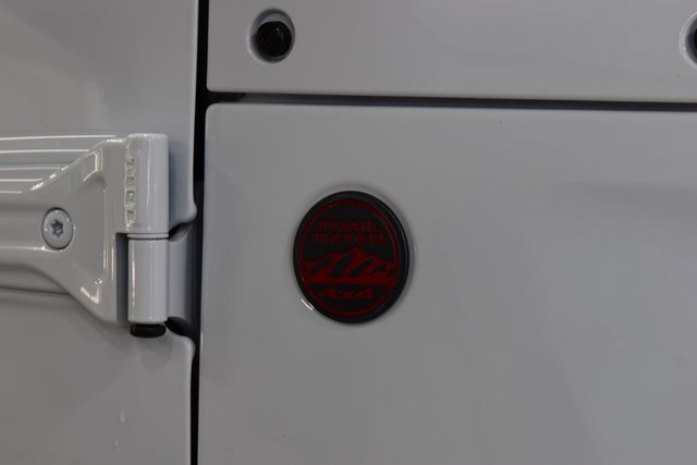 Used 2025 Jeep Wrangler Unlimited Rubicon w/ XTREMEE 35" Tire Package image 15