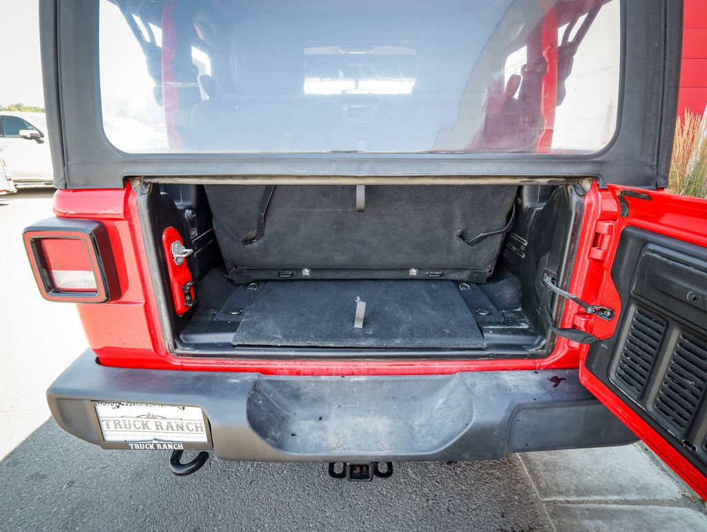 Used 2022 Jeep Wrangler Sport AWD/4WD image 26
