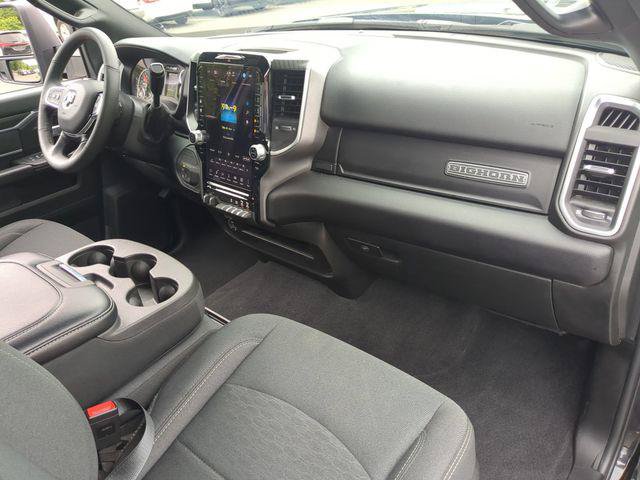 Certified 2025 RAM 2500 Big Horn AWD/4WD image 19