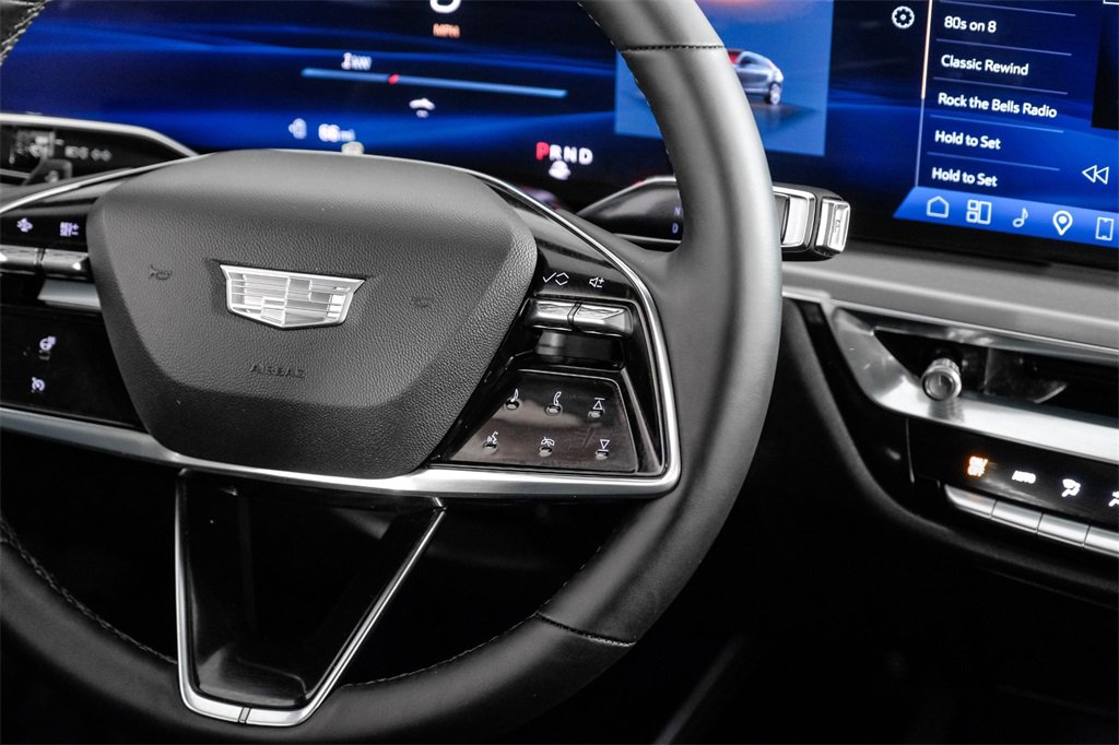 Used 2024 Cadillac Lyriq Luxury image 15