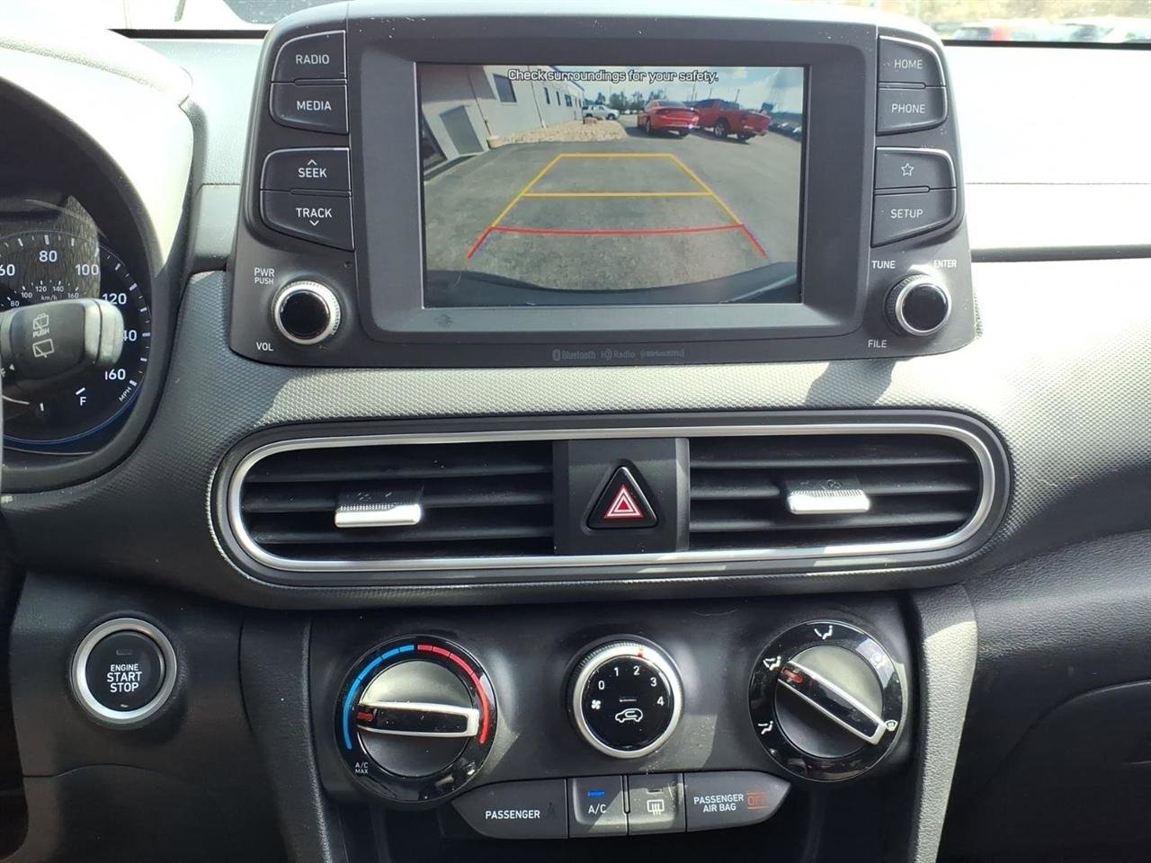 Used 2021 Hyundai Kona SEL FWD image 12