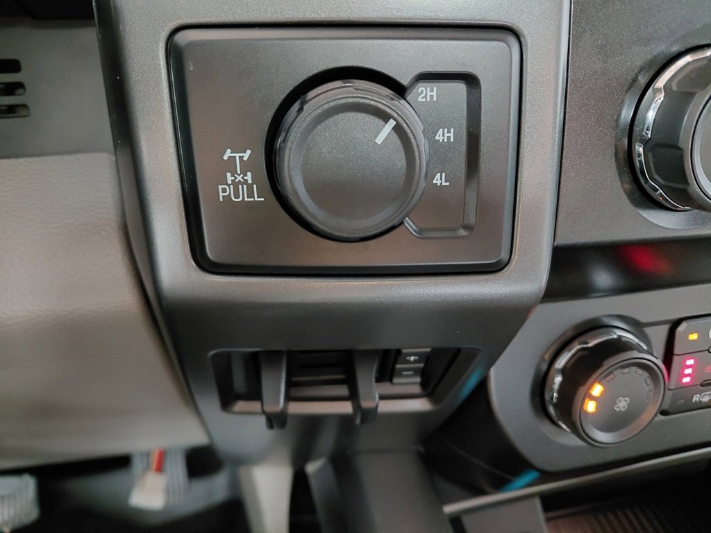 Used 2019 Ford F250 XLT w/ XLT Premium Package image 37