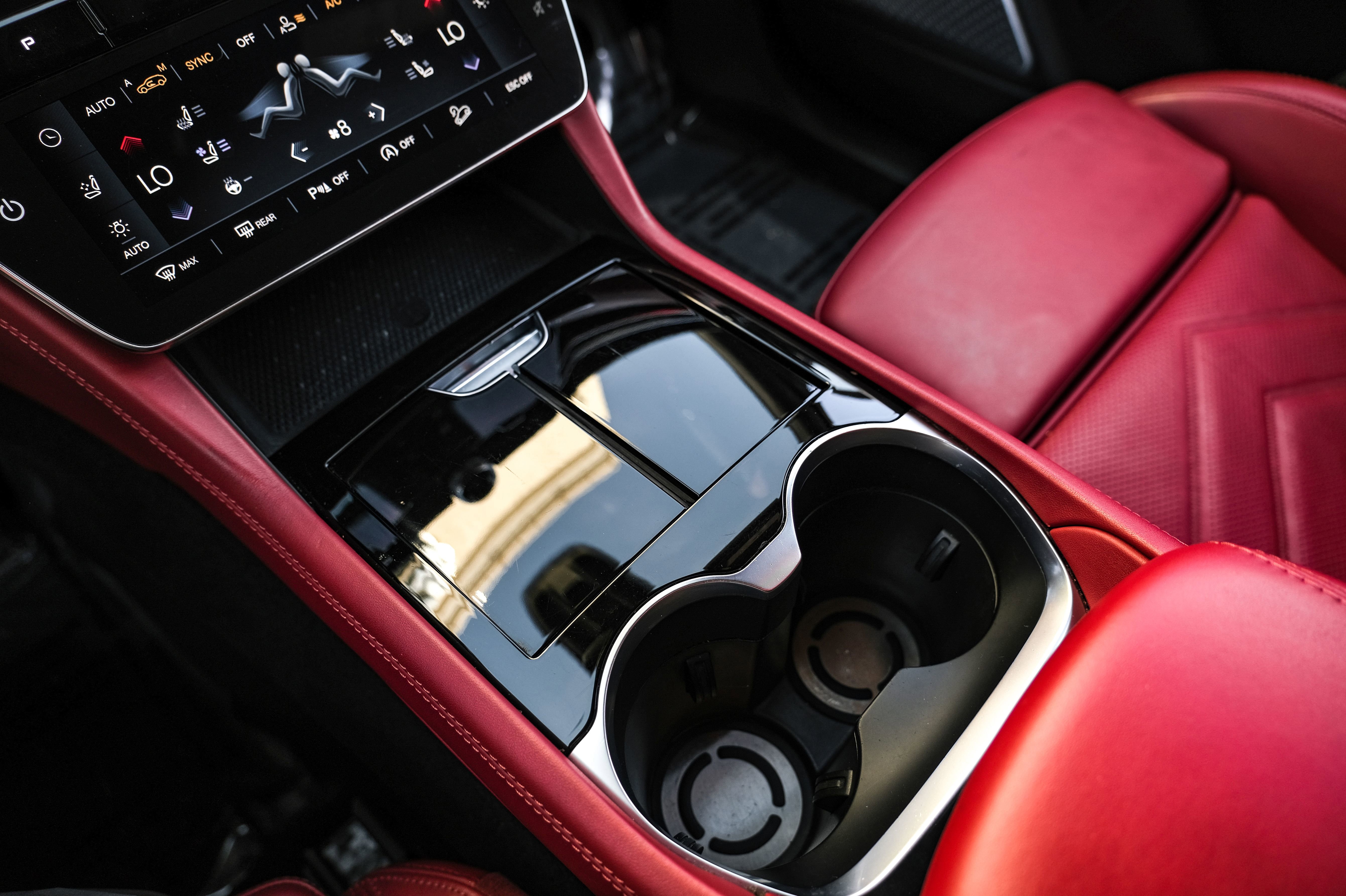 Used 2023 Maserati Grecale Modena AWD/4WD image 25