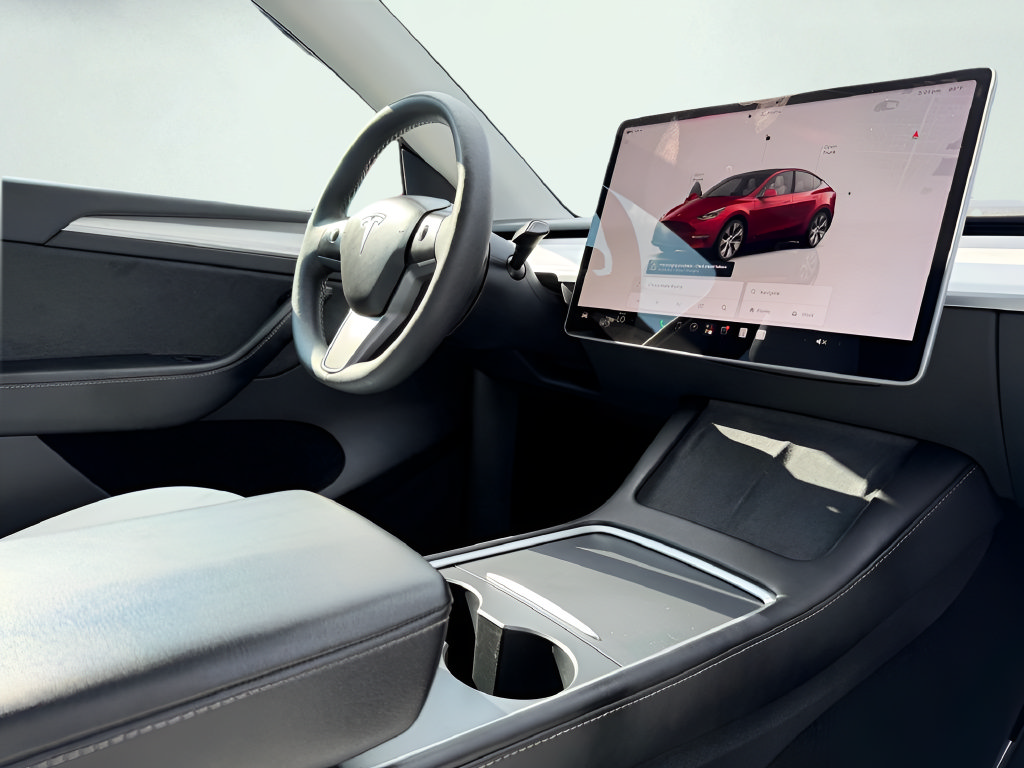 Used 2023 Tesla Model Y Long Range AWD/4WD image 34