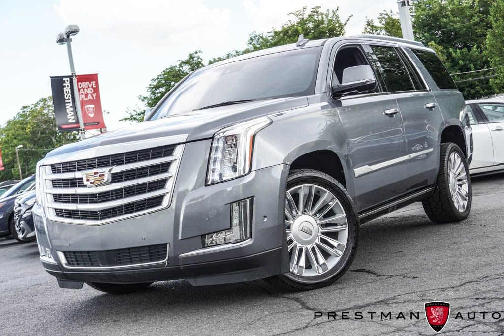 Used 2019 Cadillac Escalade Platinum AWD/4WD image 19