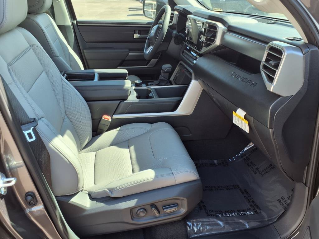 New 2024 Toyota Tundra SR5 w/ TRD Off-Road Premium Package RWD image 21