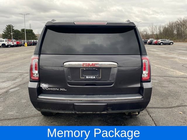 Used 2016 GMC Yukon XL Denali image 5