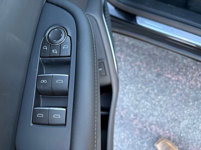 New 2026 Buick Enclave Avenir w/ Super Cruise Package AWD/4WD image 7
