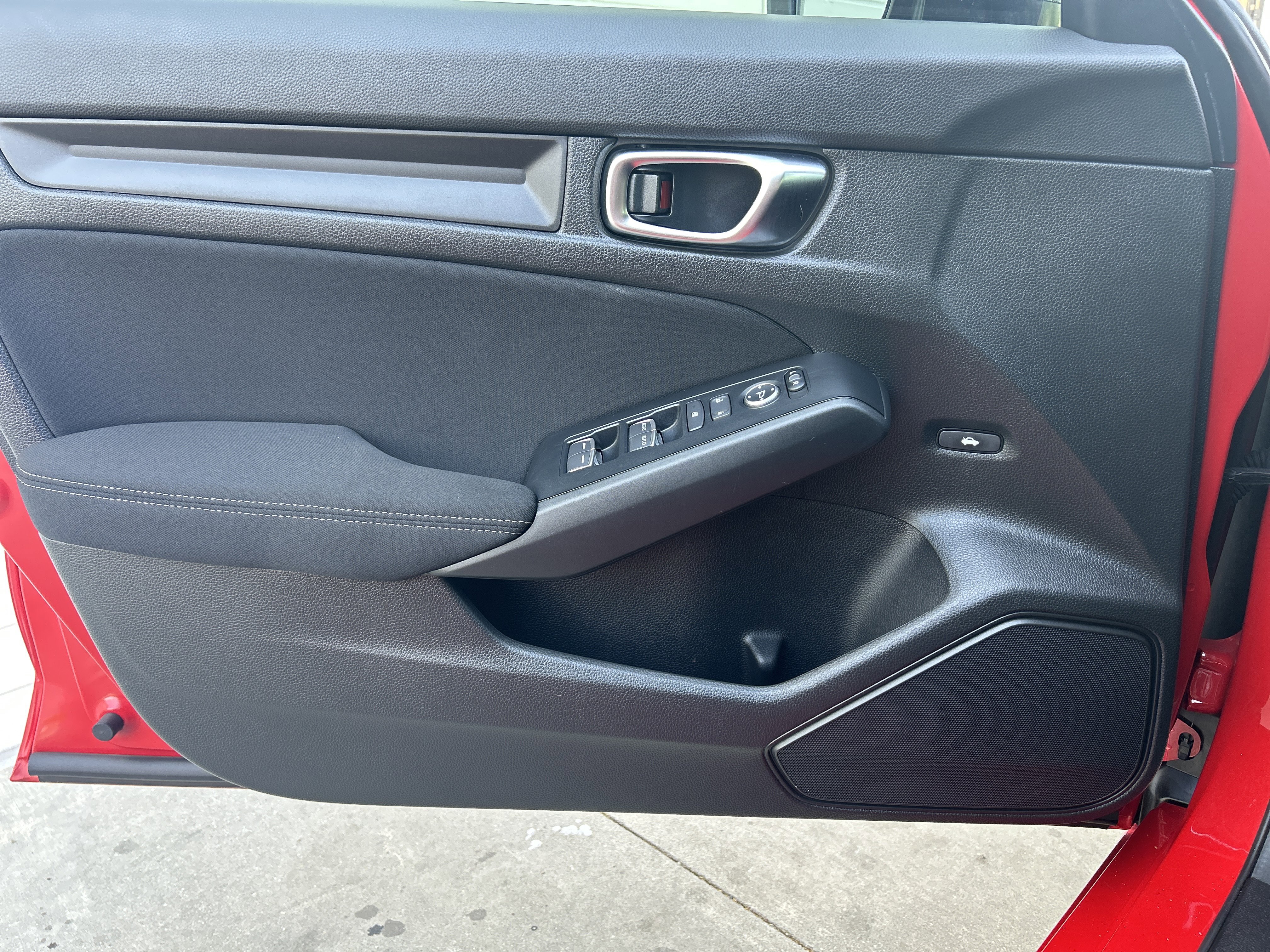 Used 2025 Honda Civic Sport image 22