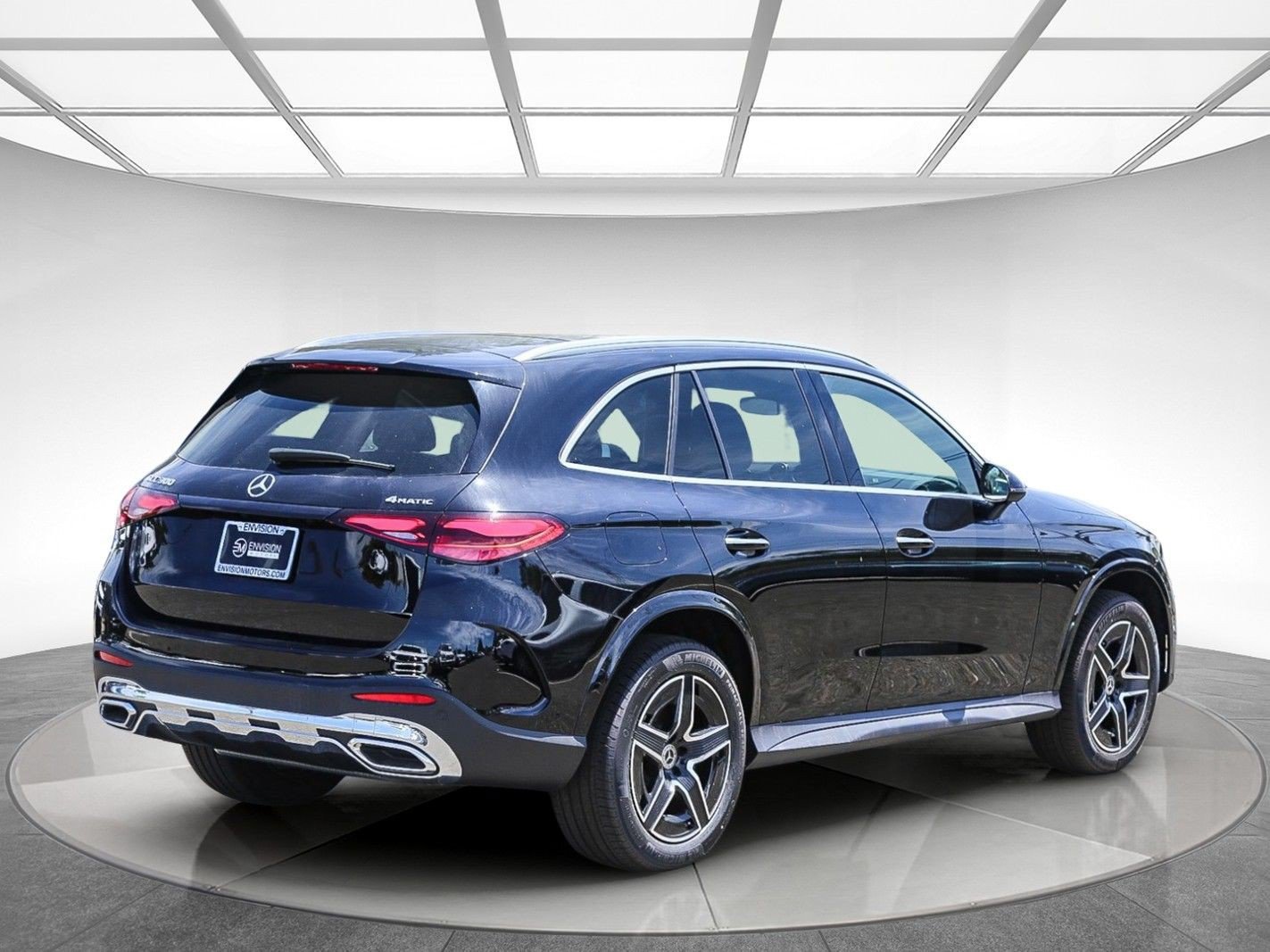 New 2026 Mercedes-Benz GLC 300 4MATIC image 4
