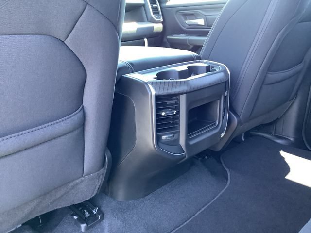 New 2026 RAM 1500 Express AWD/4WD image 27