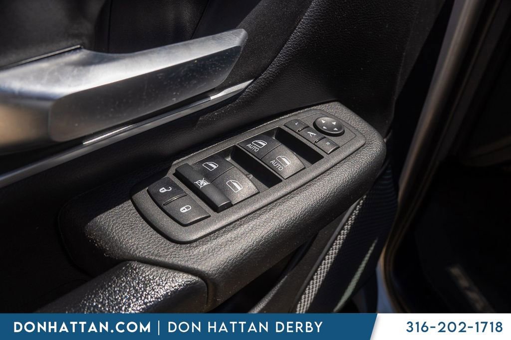 Used 2022 RAM 1500 Big Horn AWD/4WD image 16