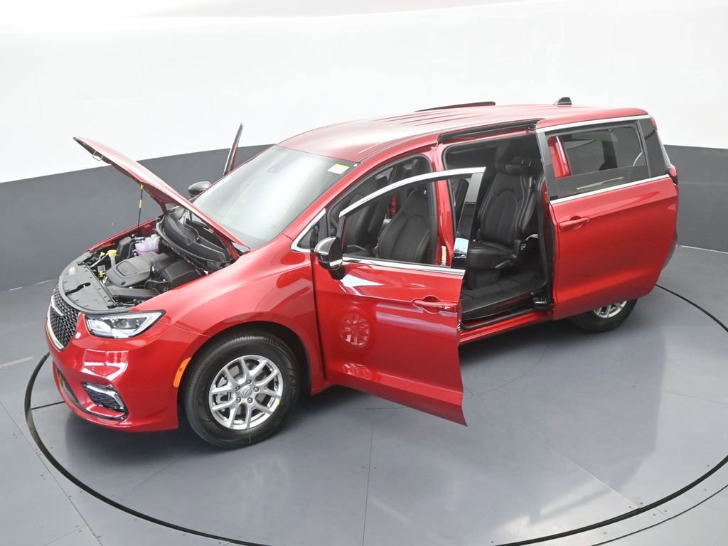 New 2026 Chrysler Pacifica Select image 61
