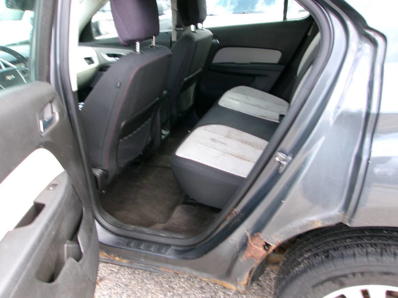 Used 2011 Chevrolet Equinox LS w/ LPO, Protection Package image 6