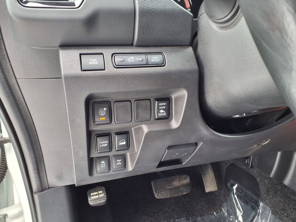 Used 2023 Nissan Frontier PRO-4X w/ Pro Convenience Package image 46