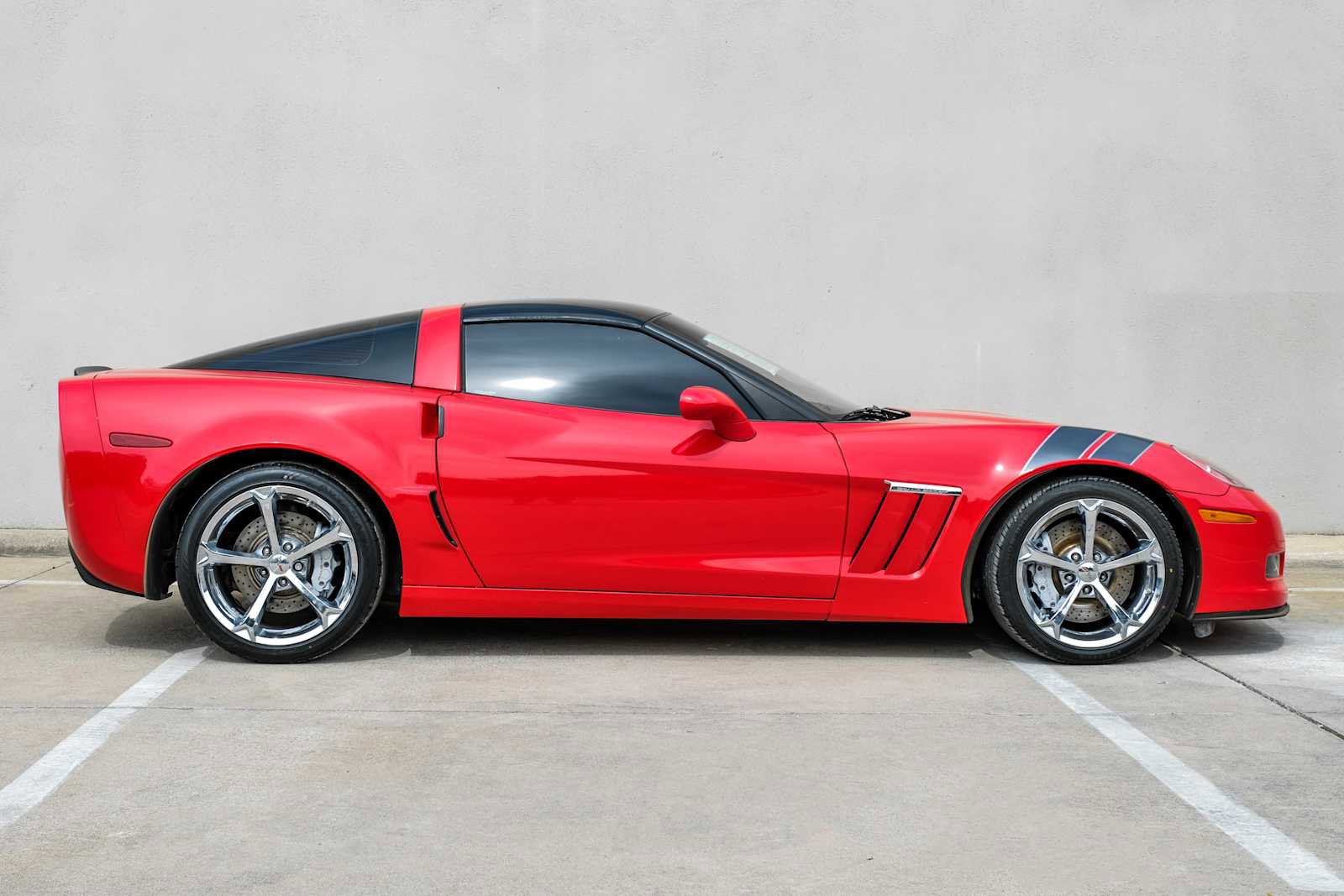 Used 2010 Chevrolet Corvette Grand Sport w/ Preferred Equipment Group image 8