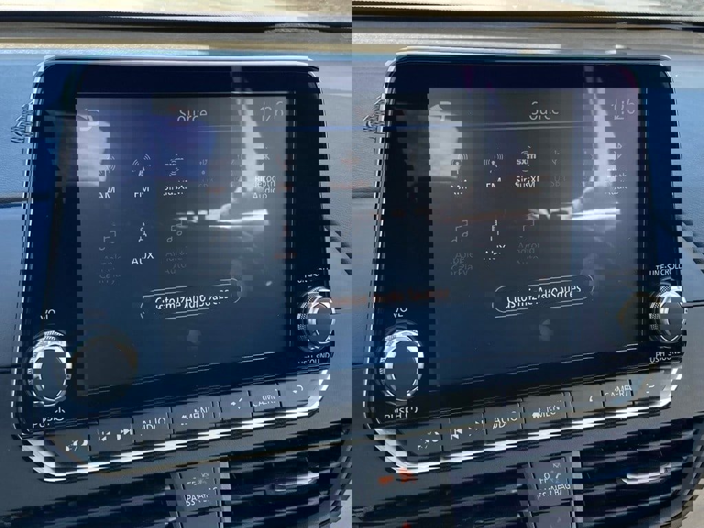 Used 2024 Nissan Altima 2.5 SV image 22