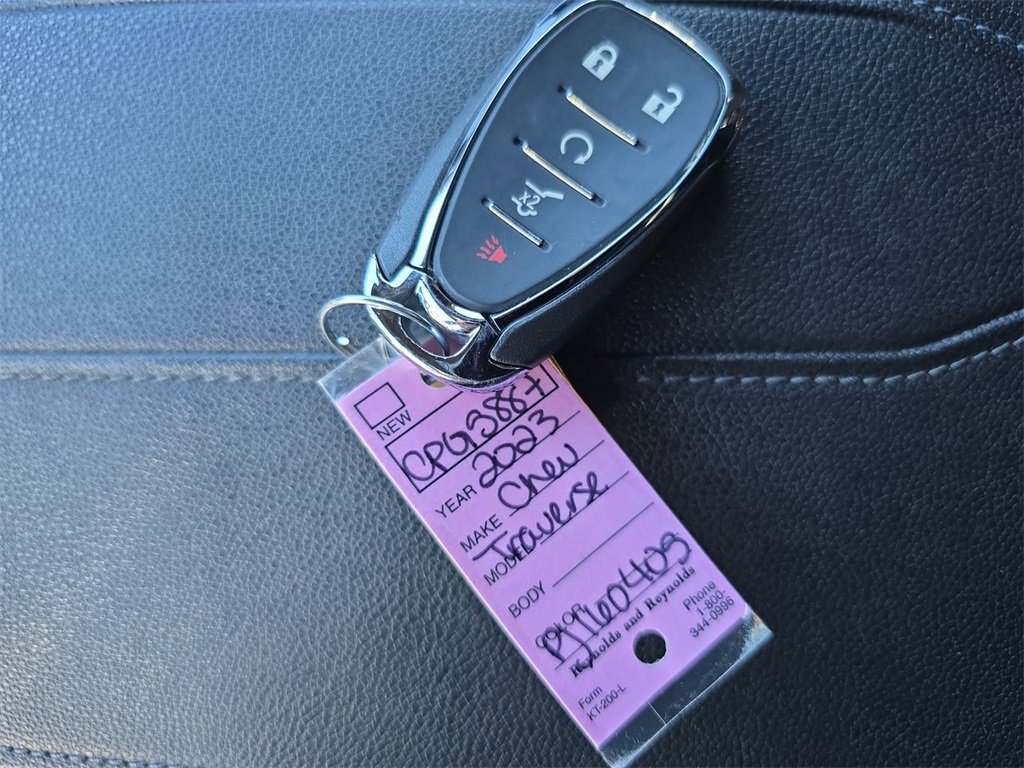 Used 2023 Chevrolet Traverse LT w/ LPO, Floor Liner Package image 37