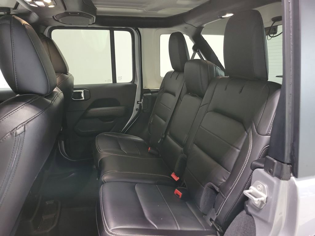 Used 2021 Jeep Wrangler Unlimited Sahara image 26