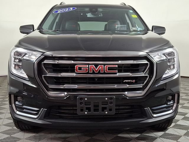 Used 2023 GMC Terrain AT4 w/ Infotainment Package II AWD/4WD image 5