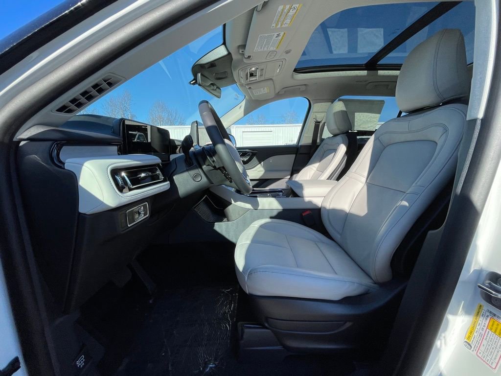 New 2026 Lincoln Aviator Reserve w/ Illumination Package image 19