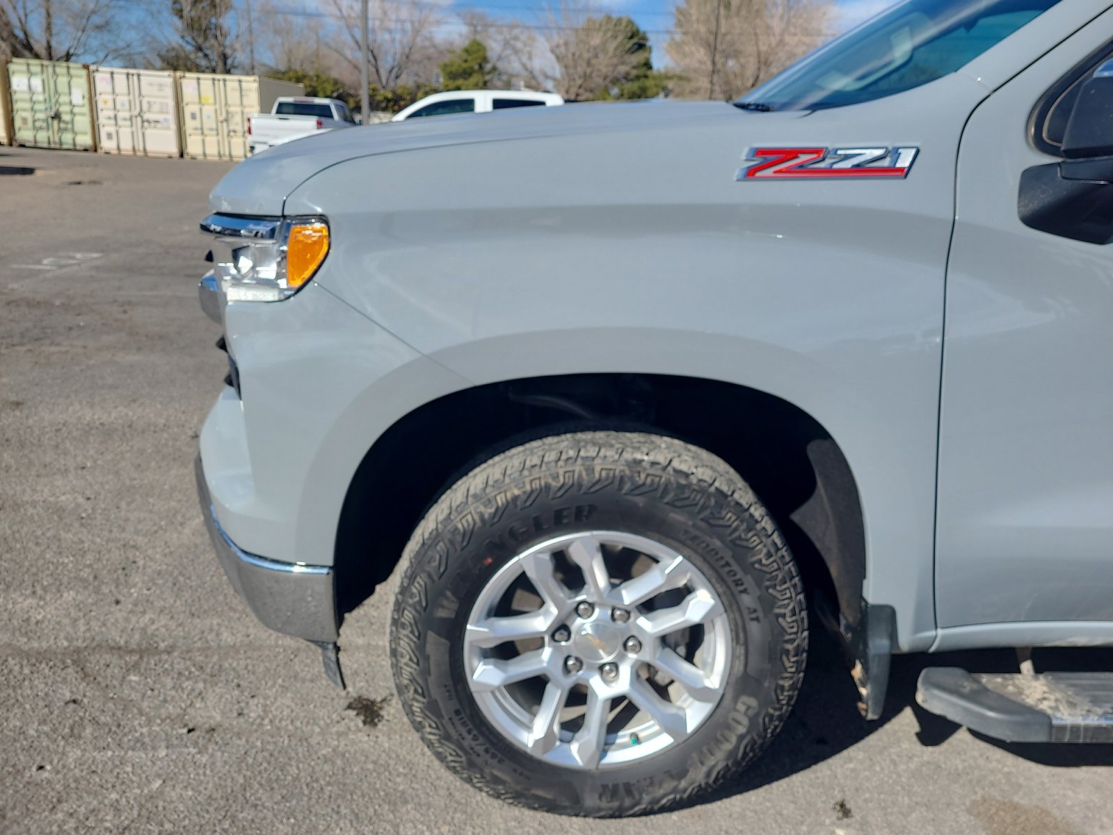 Used 2024 Chevrolet Silverado 1500 LT w/ Z71 Off-Road Package image 10