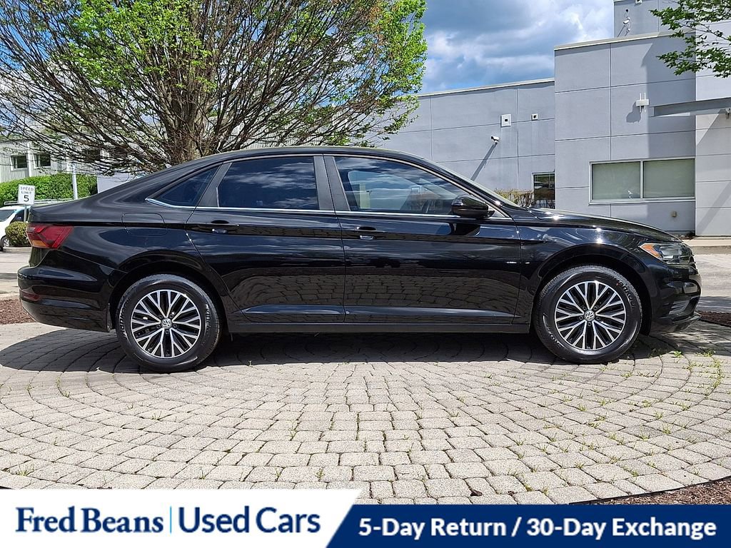 Used 2019 Volkswagen Jetta SE w/ Cold Weather Package image 7