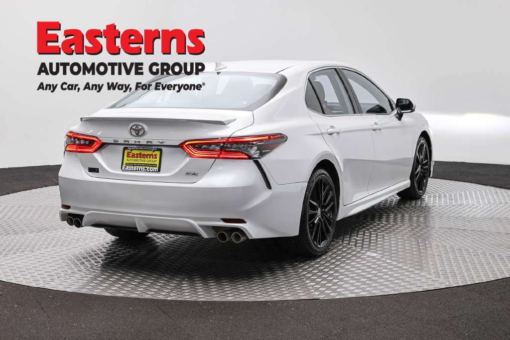 Used 2024 Toyota Camry XSE FWD image 7