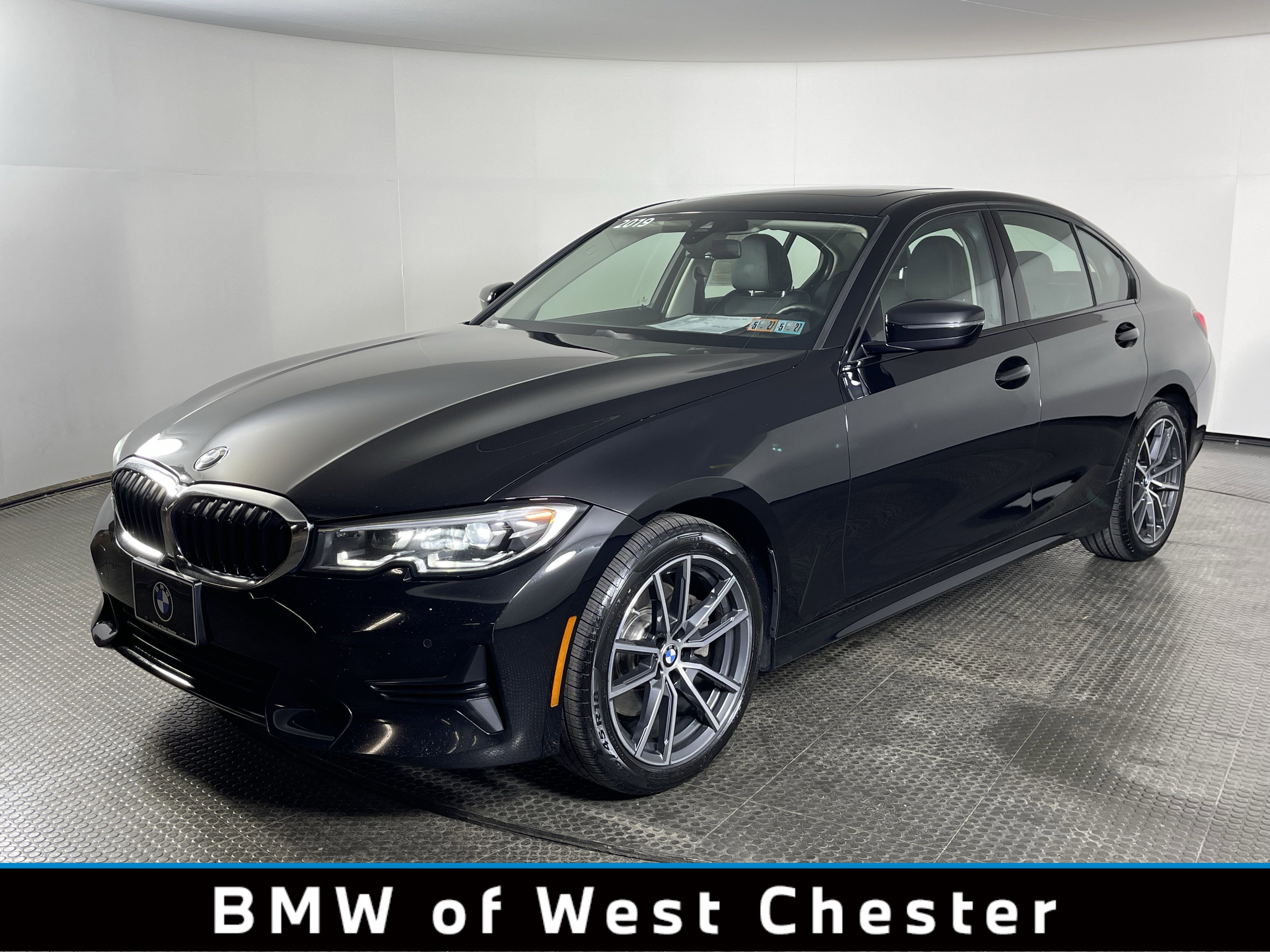 Used 2019 BMW 330i xDrive Sedan AWD/4WD image 1