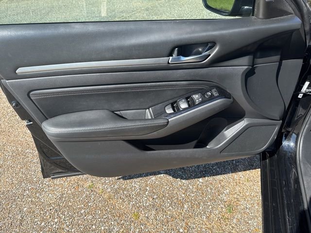 Used 2021 Nissan Altima 2.5 SV image 15